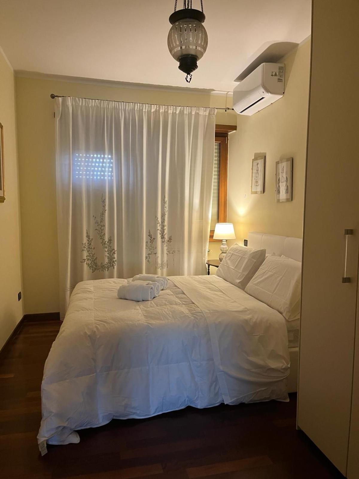 Appia Nuova Lucrezia Apartment Roma Esterno foto