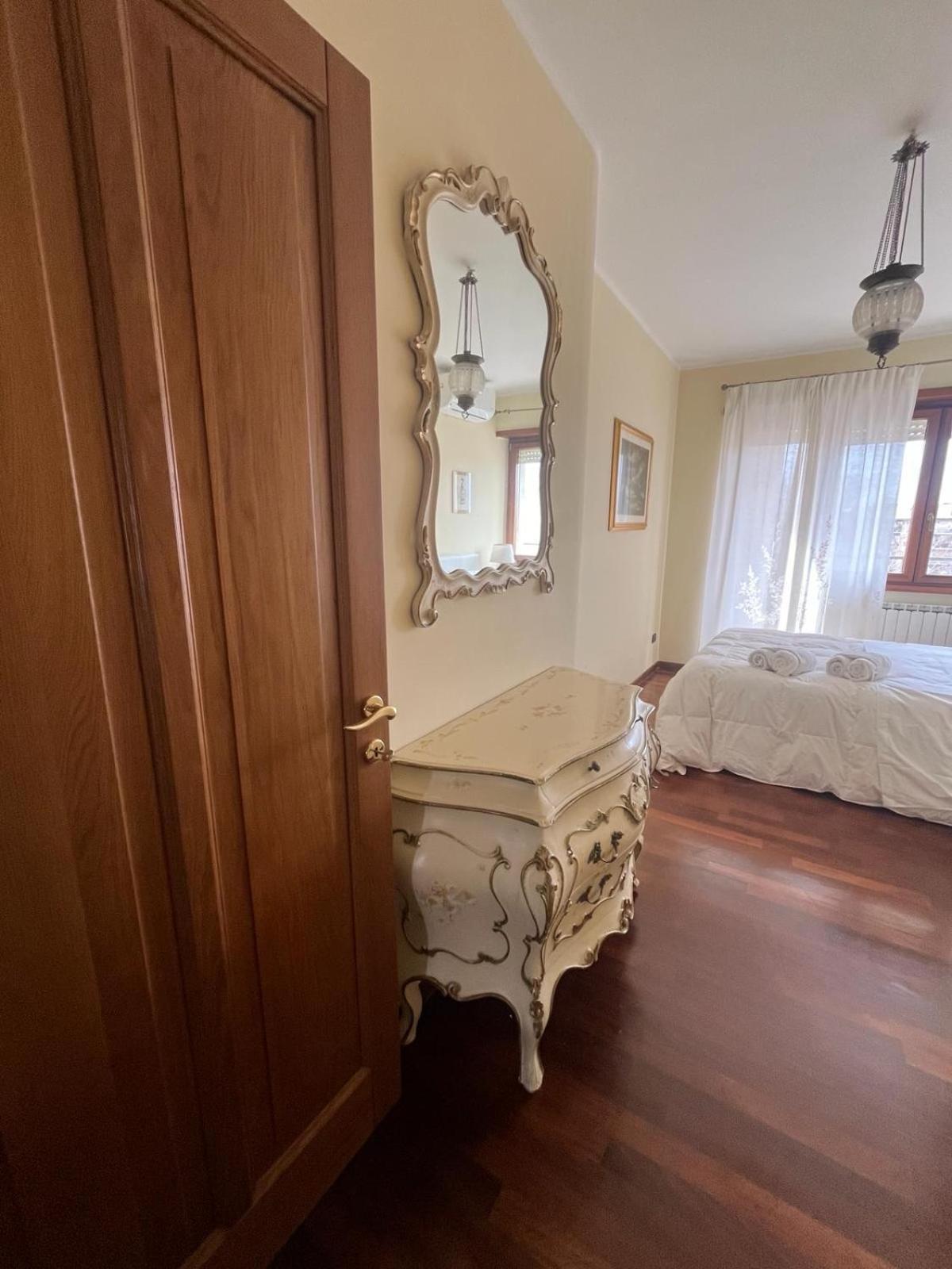 Appia Nuova Lucrezia Apartment Roma Esterno foto