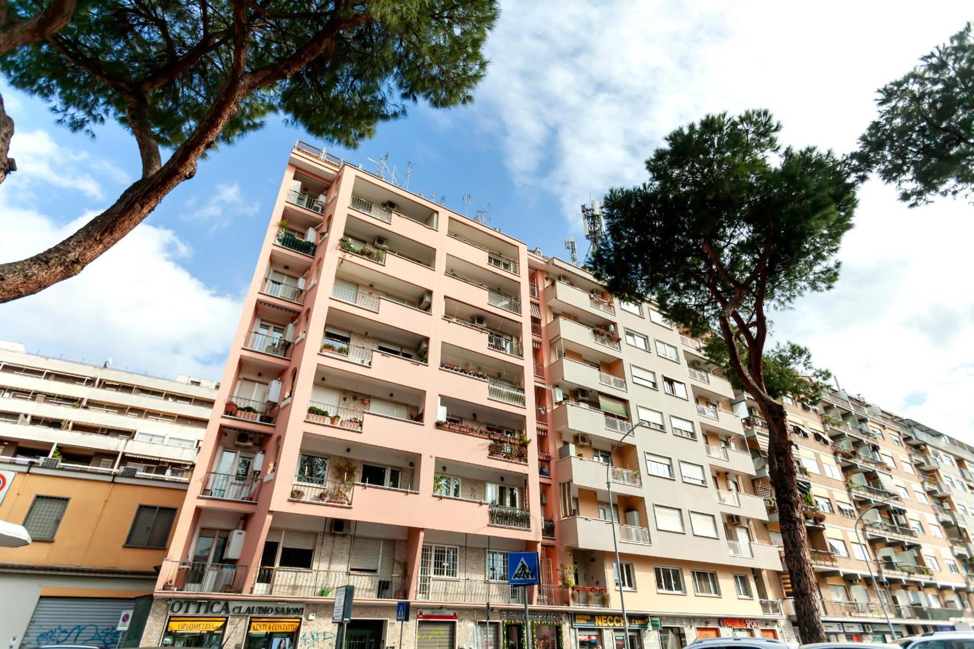 Appia Nuova Lucrezia Apartment Roma Esterno foto